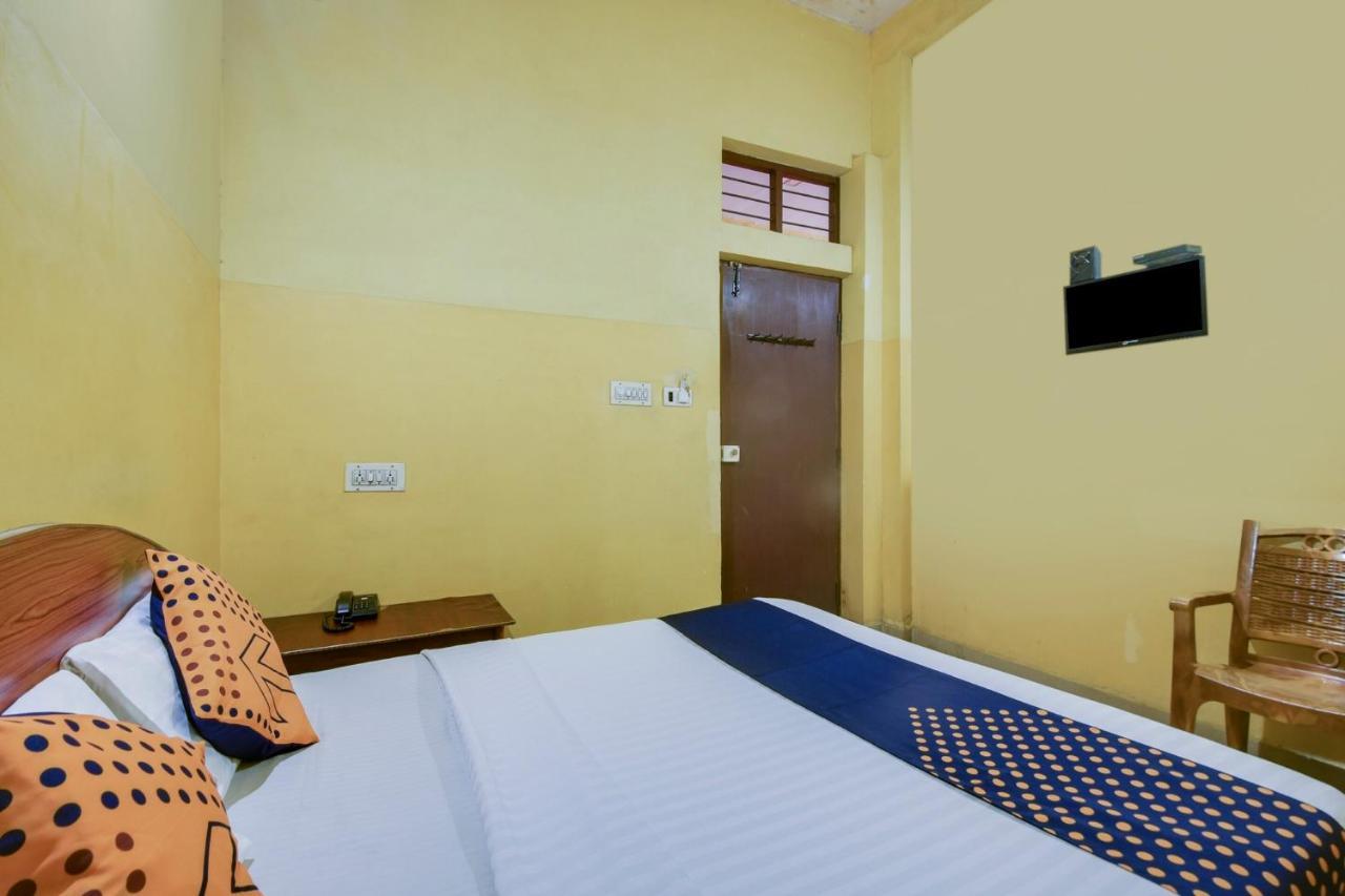 Spot On 74228 Galaxy Comforts Hotel Narasimharaja Puram Buitenkant foto